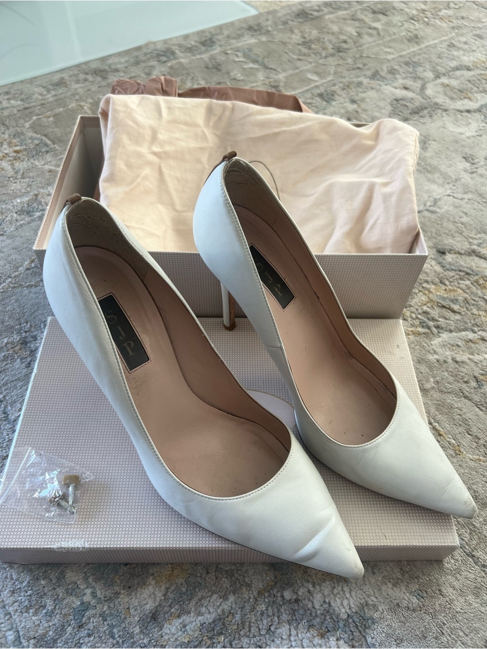 SJP by Sarah Jessica Parker White Pointed-Toe Stiletto Pumps